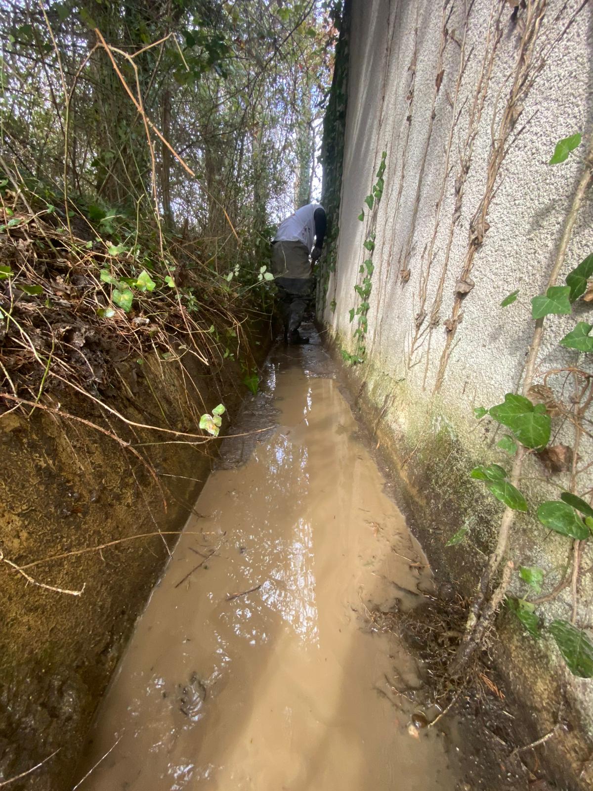Rénovation des canalettes du cimetière