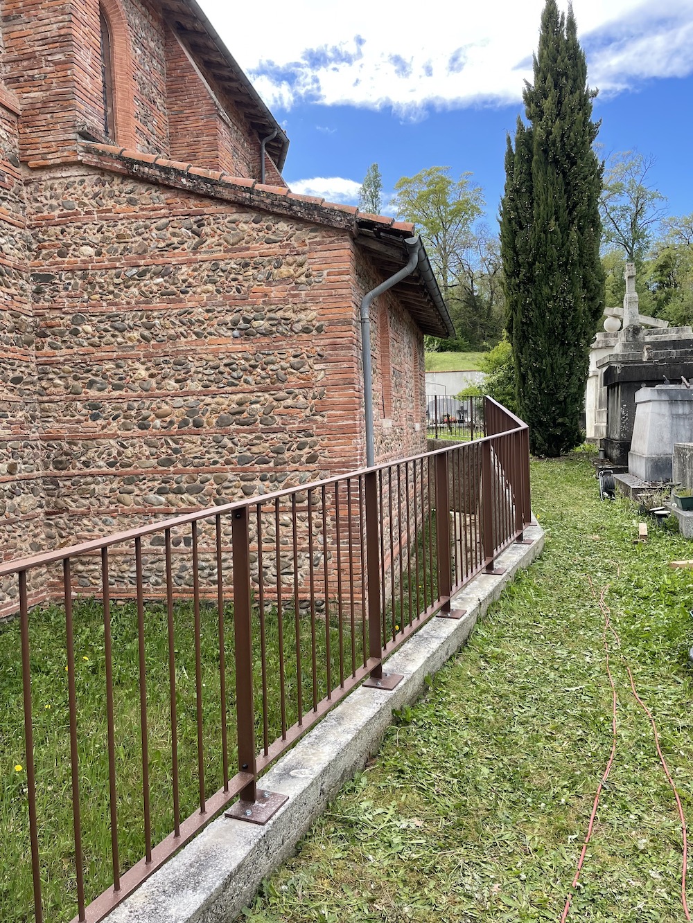 Rénovation de la ferronerie du cimetière