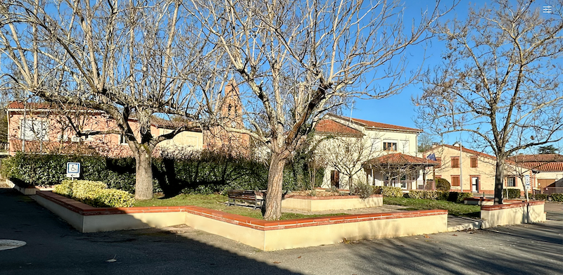 Rénovation du muret du square communal